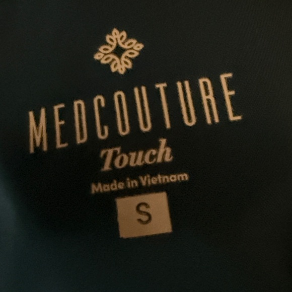 Med Couture Caribbean blue V-Neck Scrub Set - Picture 4 of 6